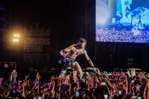 Black Barn Labour weekend concert brings The Chills and Hello Sailor