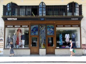 New clothes fashion store coming to Tenby town centre