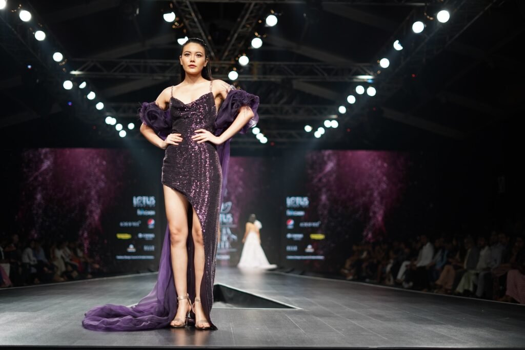 Annual Garras fashion show & fundraiser held